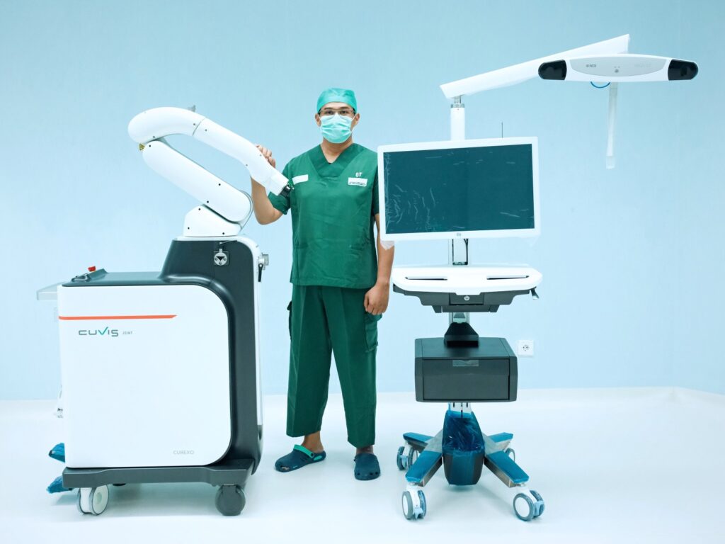 dr dadang rona dokter ortopedi